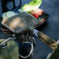 Trakker Armolife Marmor-Sandwichröster -Astral Camping trakker armolife marble sandwich toaster 3