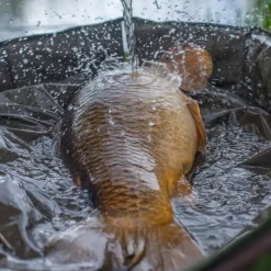 Trakker DPM Crib, Ovale Abhakmatte -Astral Camping trakker dpm oval crib in use 2